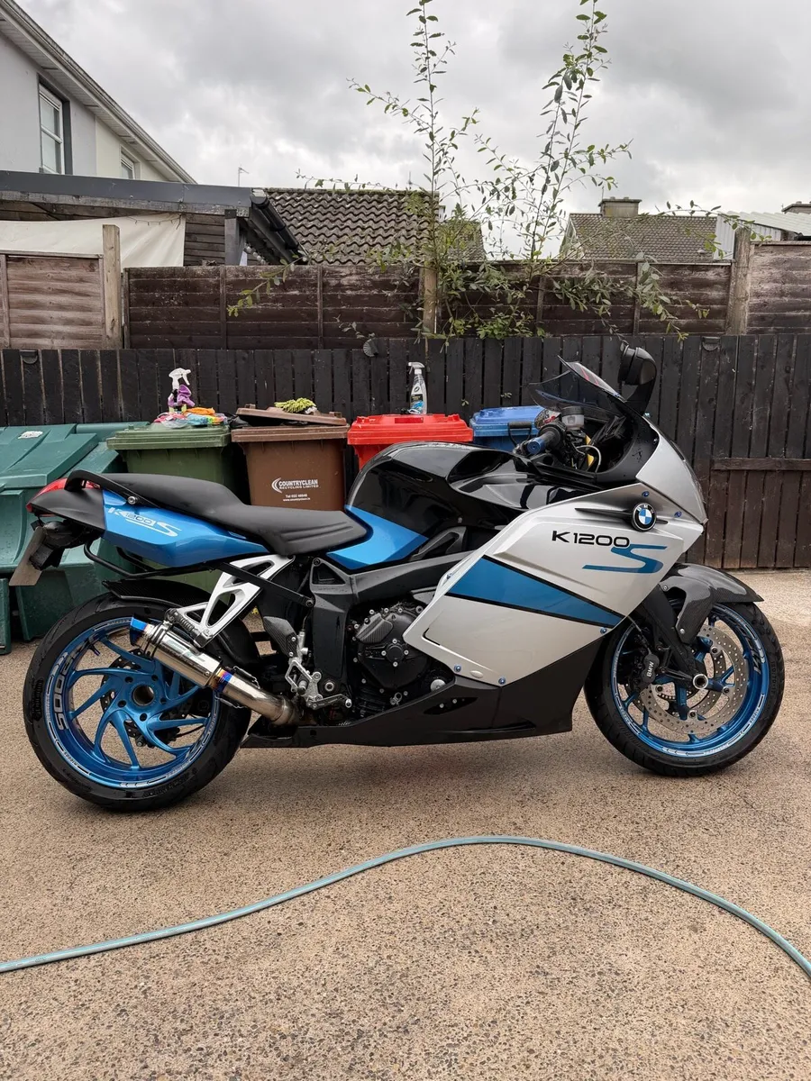 Bmw k1200s 2007*cash deal or swap* - Image 2