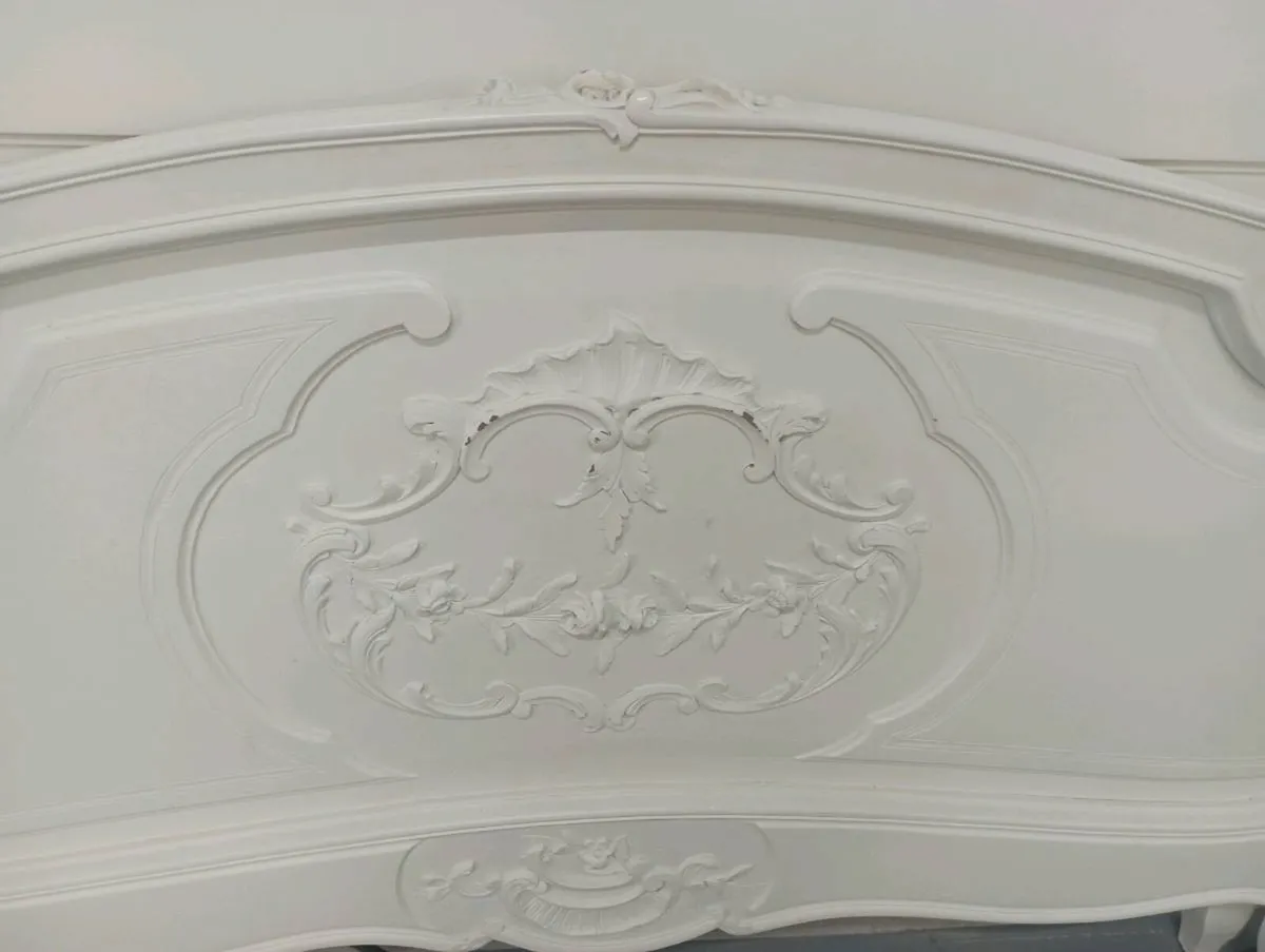 Bed - Image 2