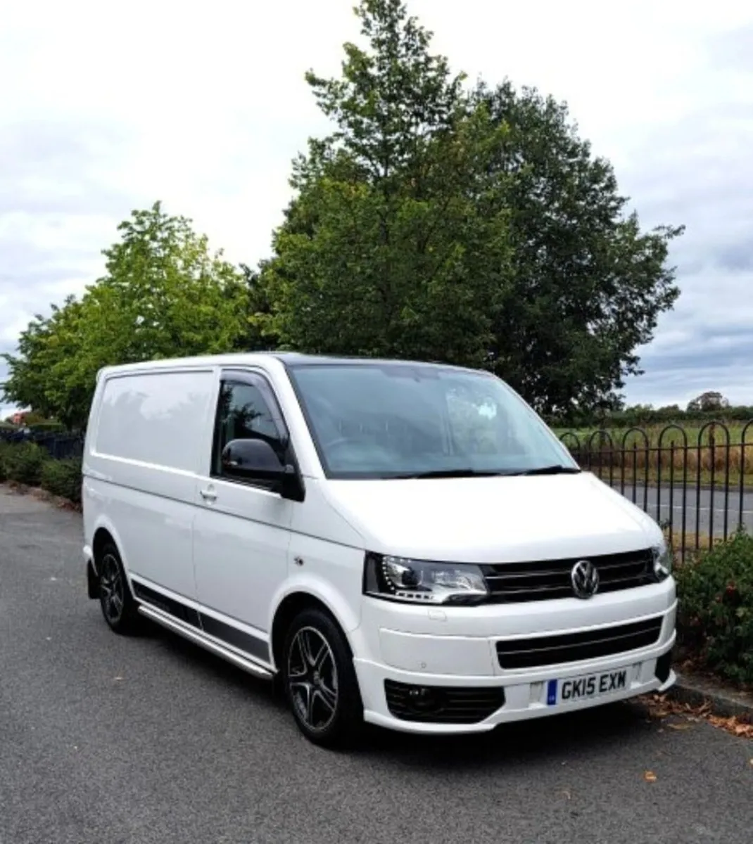 Volkswagen Transporter 2015 - Image 1