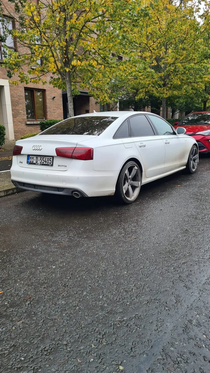 Audi A6 Sline 3.0 quattro 2011 - Image 1