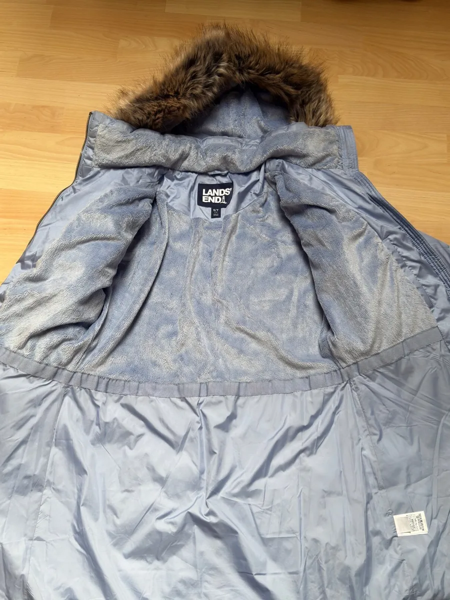 Woman’s Coat by Land’s End - Image 3