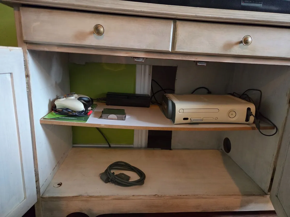 cabinet - Image 2