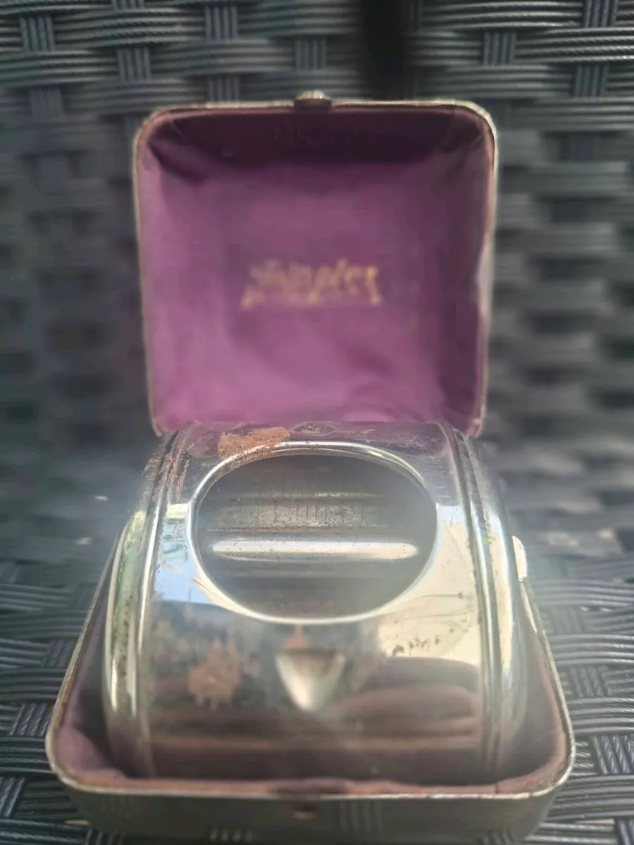 Antique 1920's Twinplex Razor Blade Sharpener - Image 1
