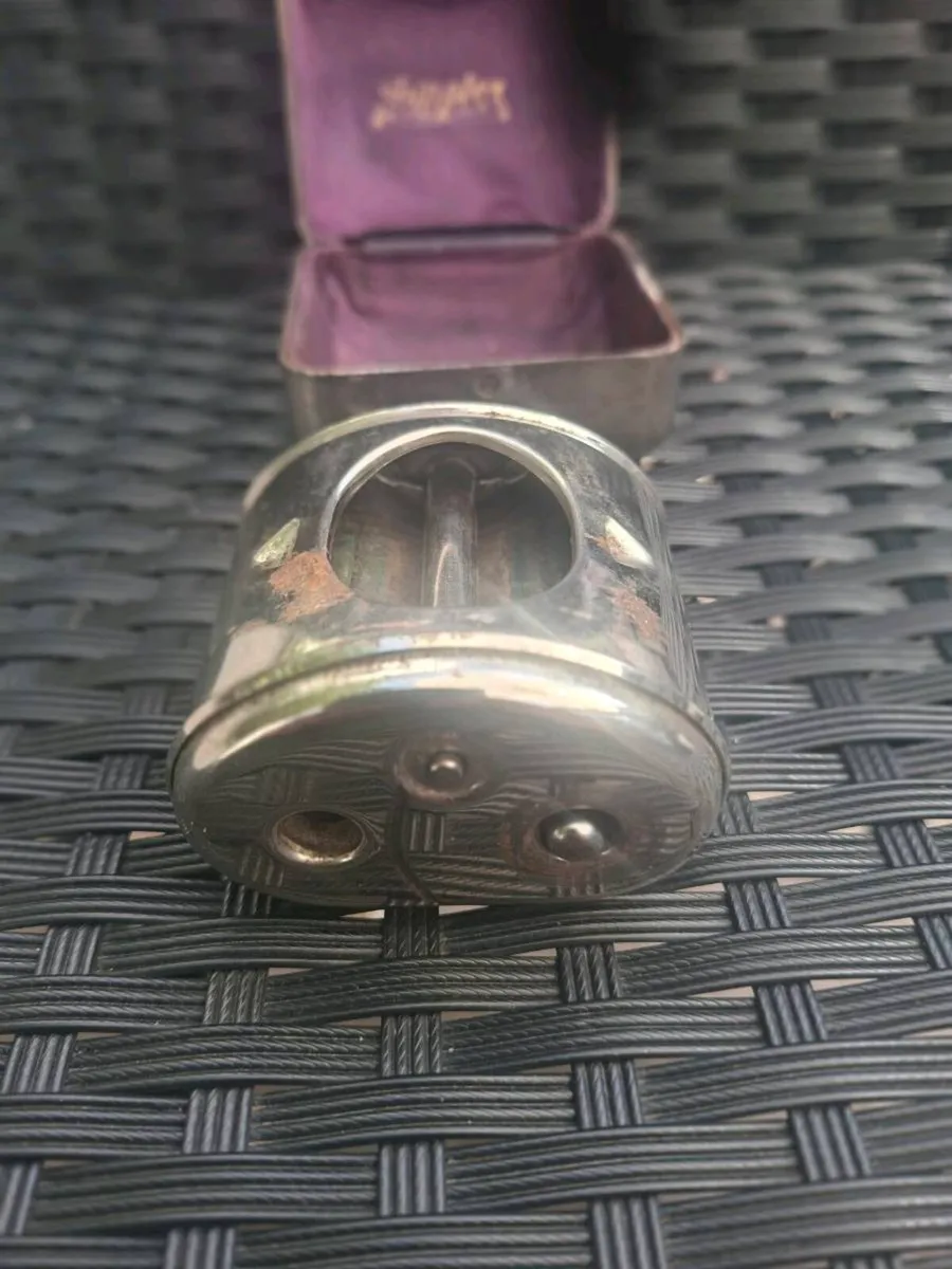 Antique 1920's Twinplex Razor Blade Sharpener - Image 4