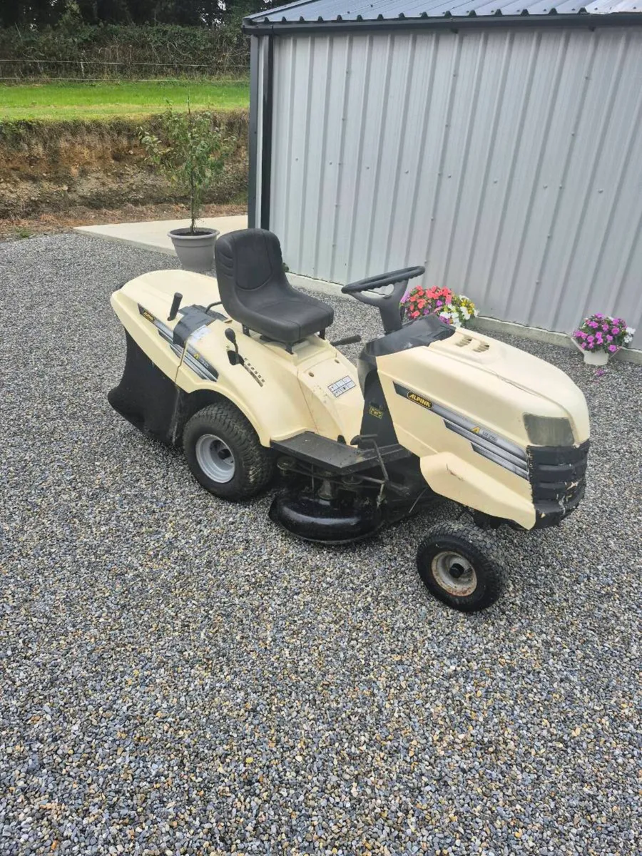 Ride On Mower - Image 2