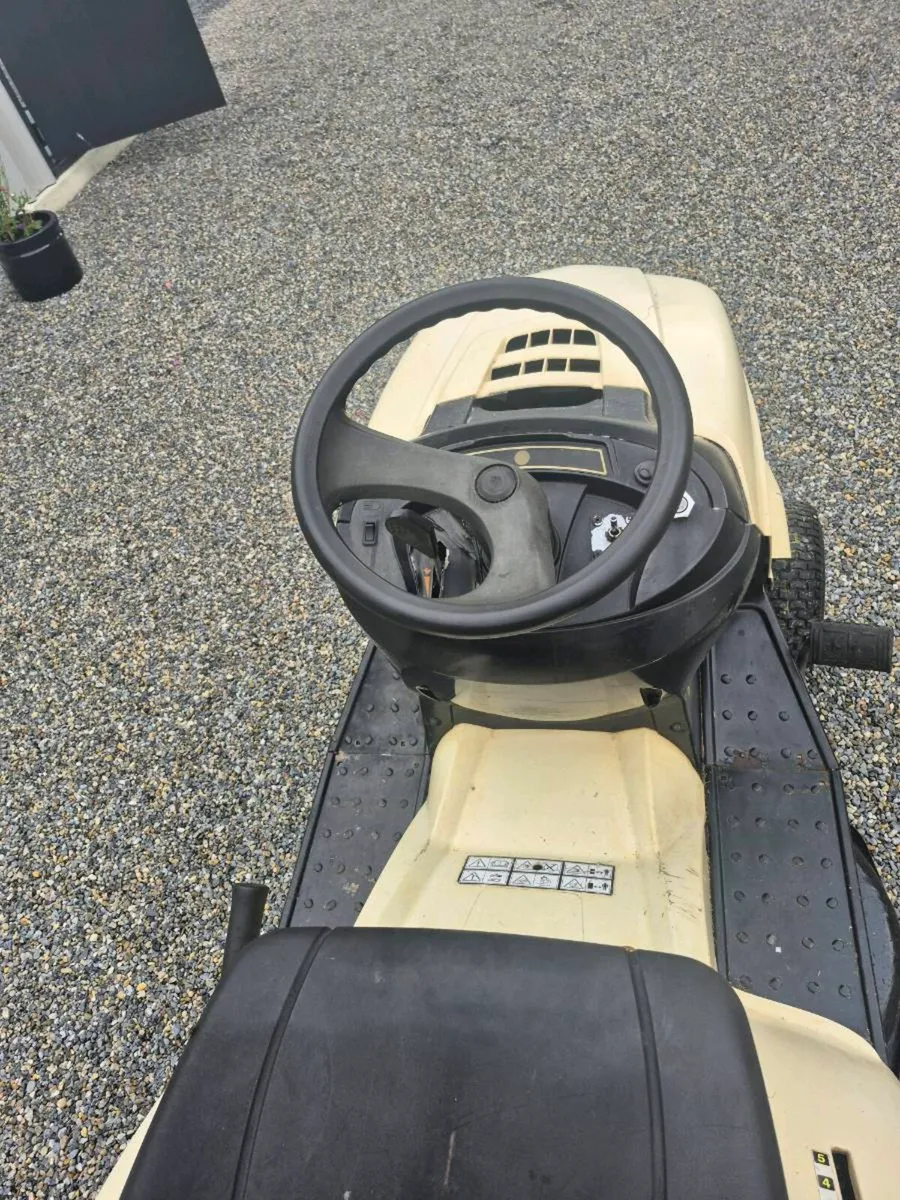 Ride On Mower - Image 4
