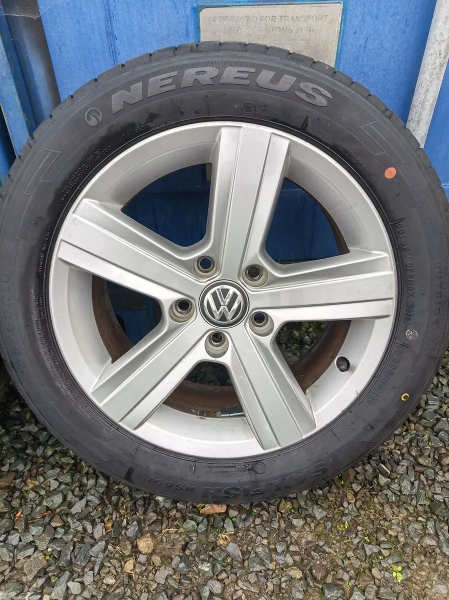Vw golf alloys 16inch - Image 4
