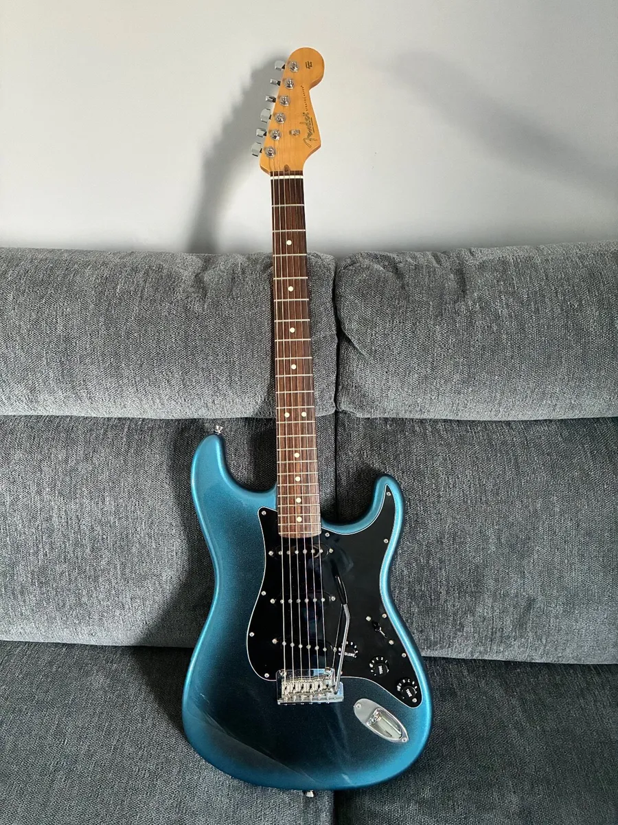 Fender American Professional 2 Stratocaster - Image 1