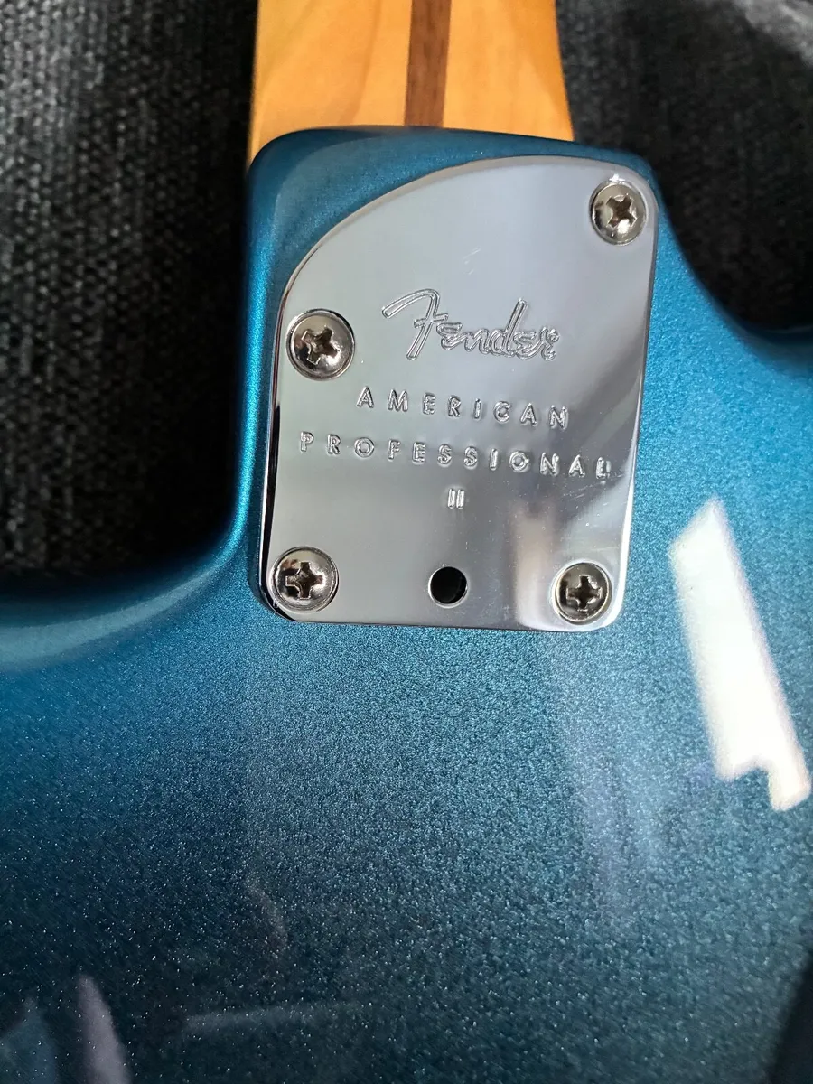 Fender American Professional 2 Stratocaster - Image 4