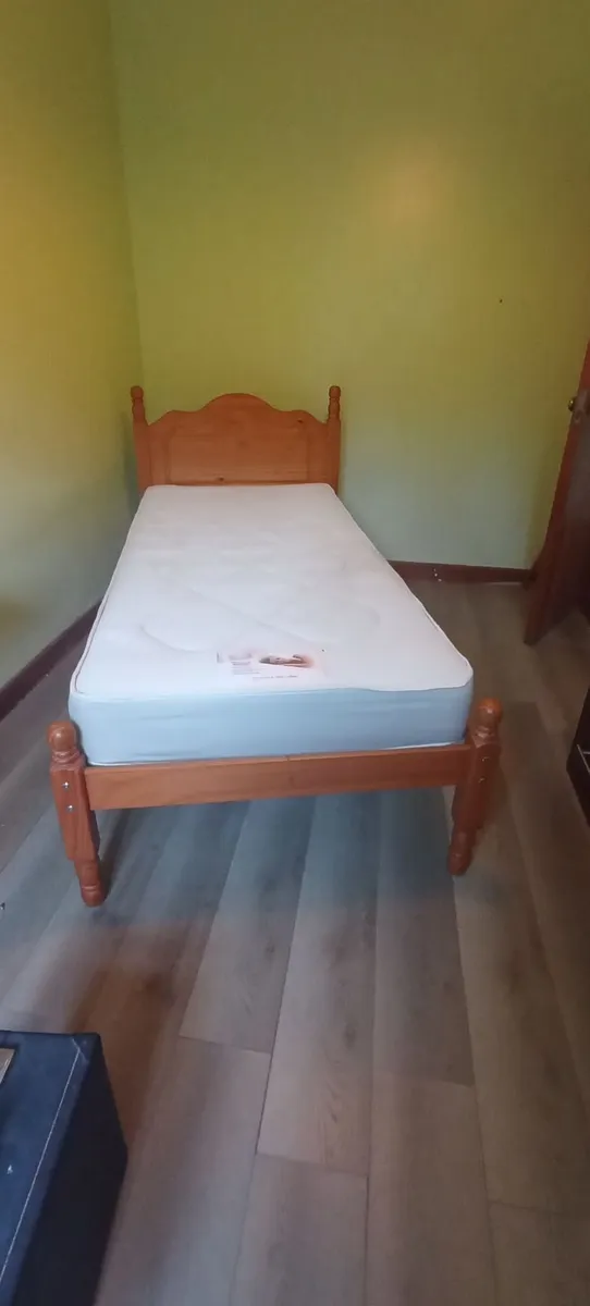 Single Bed - Image 2