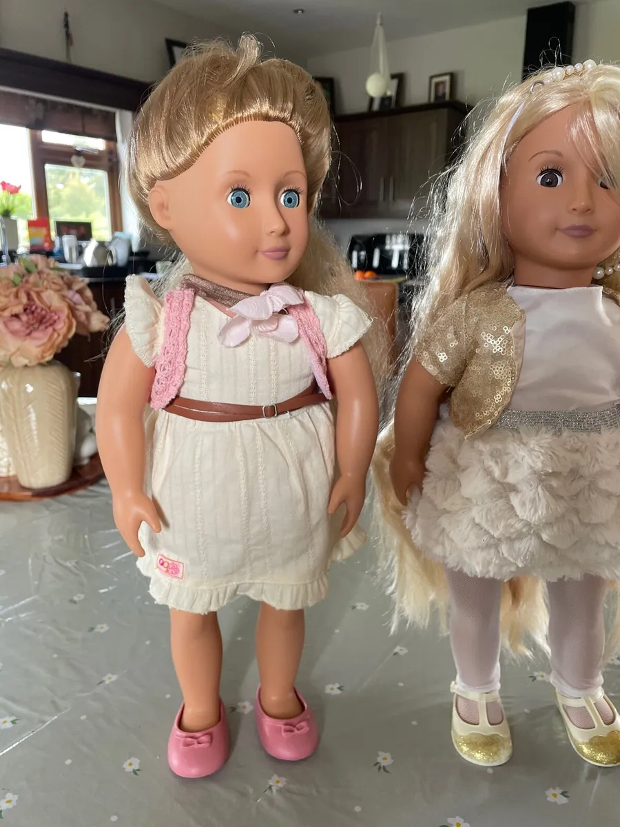 3 Our Generation dolls - Image 4