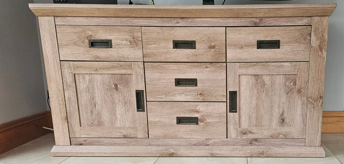 Sideboard/TV unit - Image 1