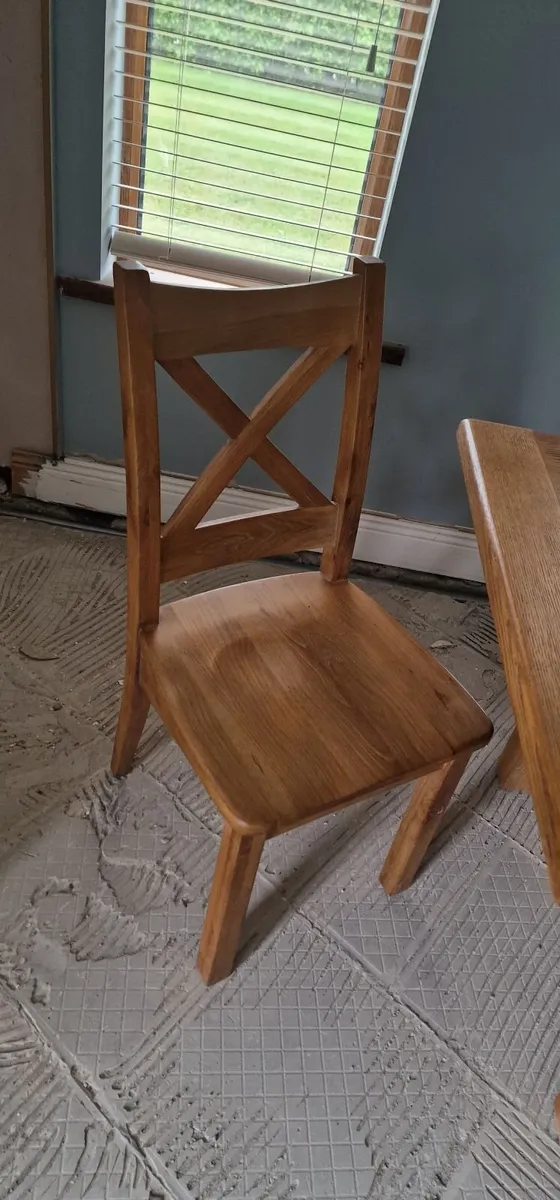 Kitchen Table - Image 2