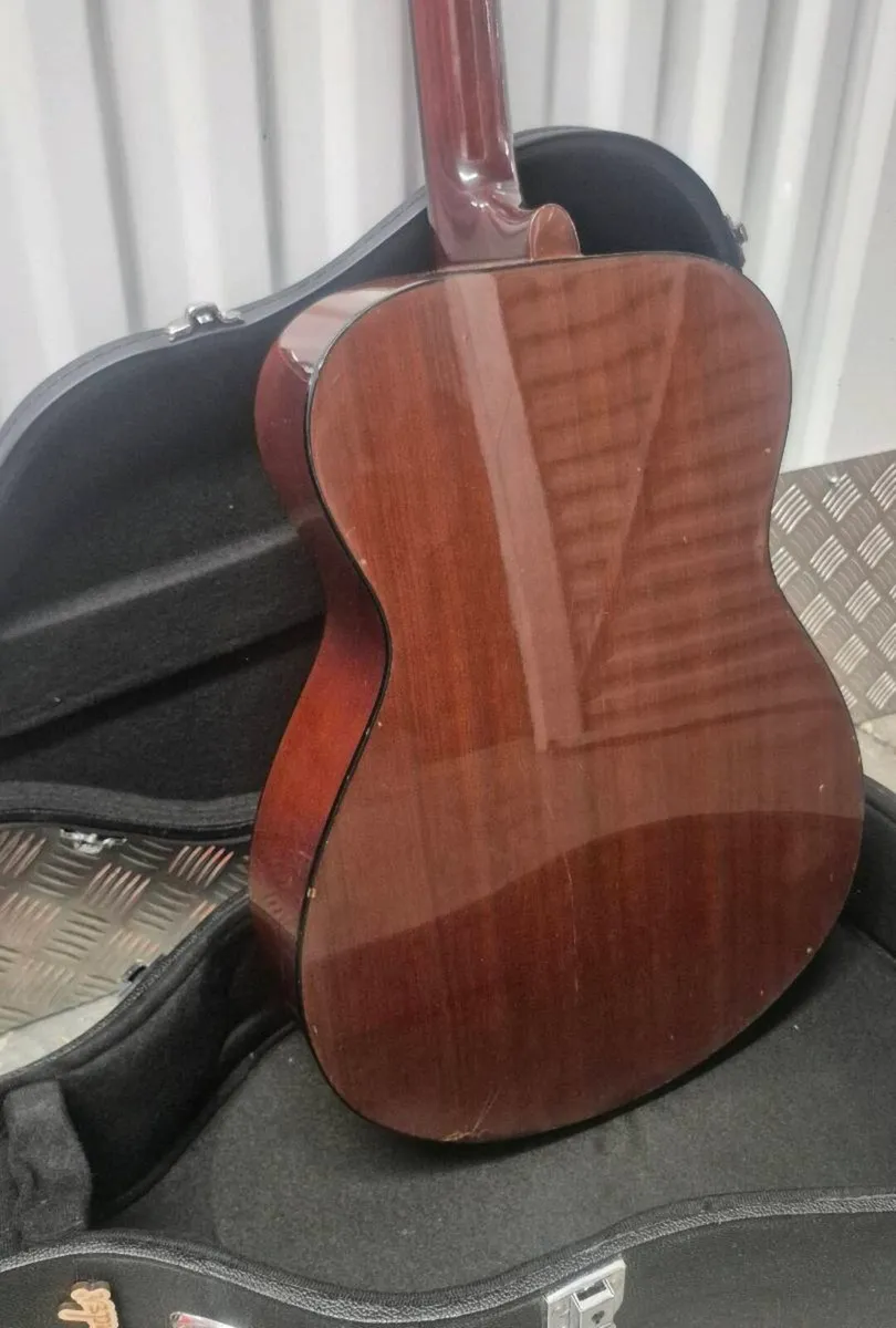 Yamaha FS311 Dreadnought Acoustic Guitar - Image 4