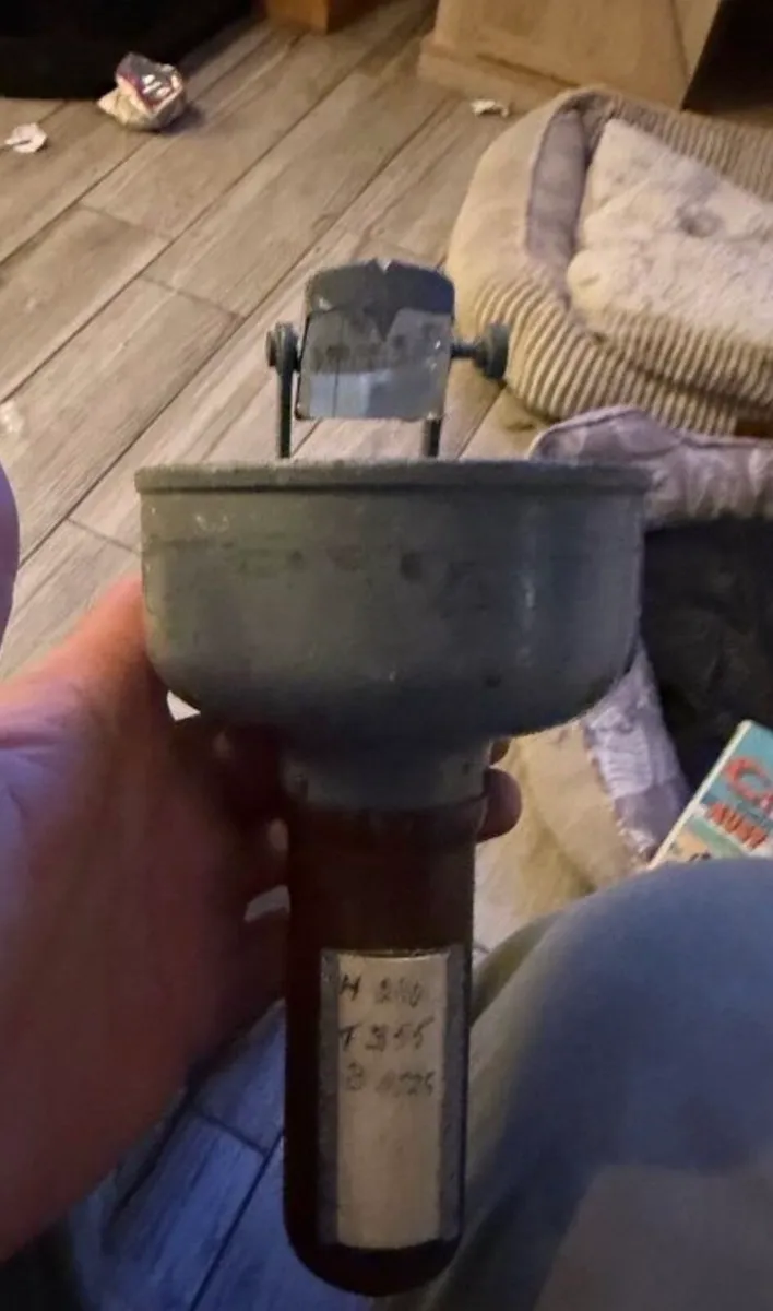 WWII type 0.6 hand held mast landing compass - Image 3