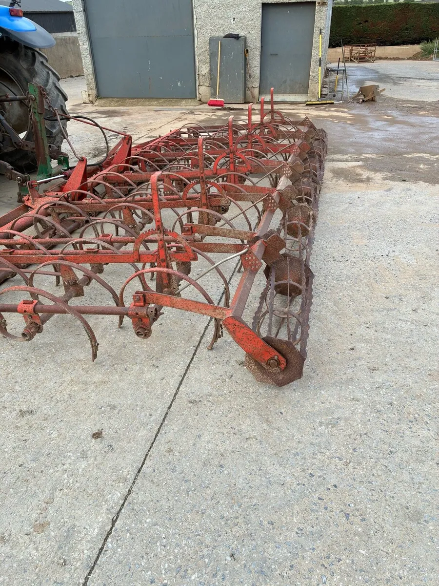 Kverenland harrow - Image 1