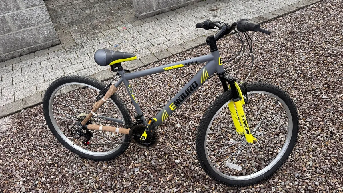 Boys bike 26” - Image 1