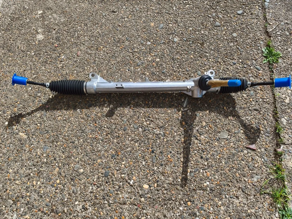 New  Nissan Qashqai J11 Steering Rack RHD - Image 1