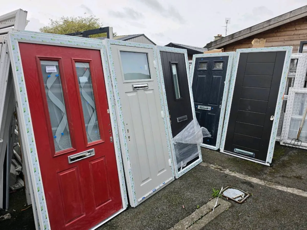 Toms pvc doors D22PP30 - Image 1