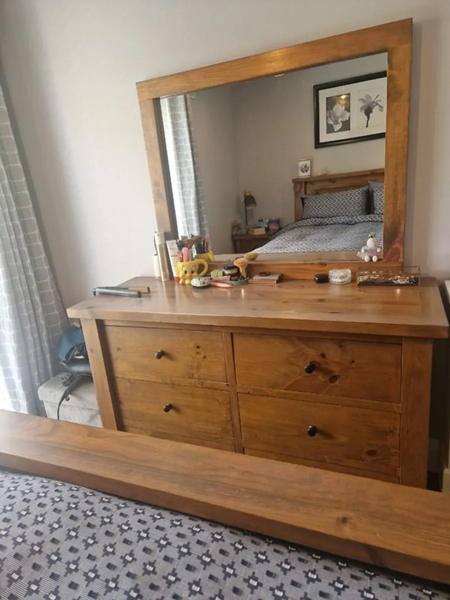 Full bedroom furniture set - Image 2