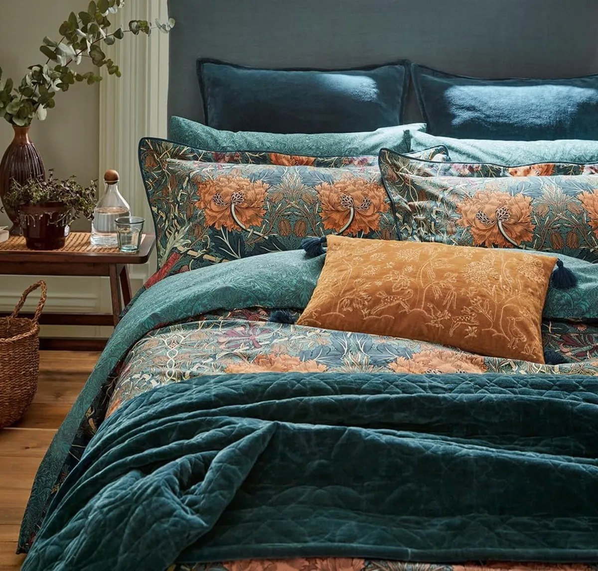 Honeysuckle Tulip Duvet Cover Set - Image 2