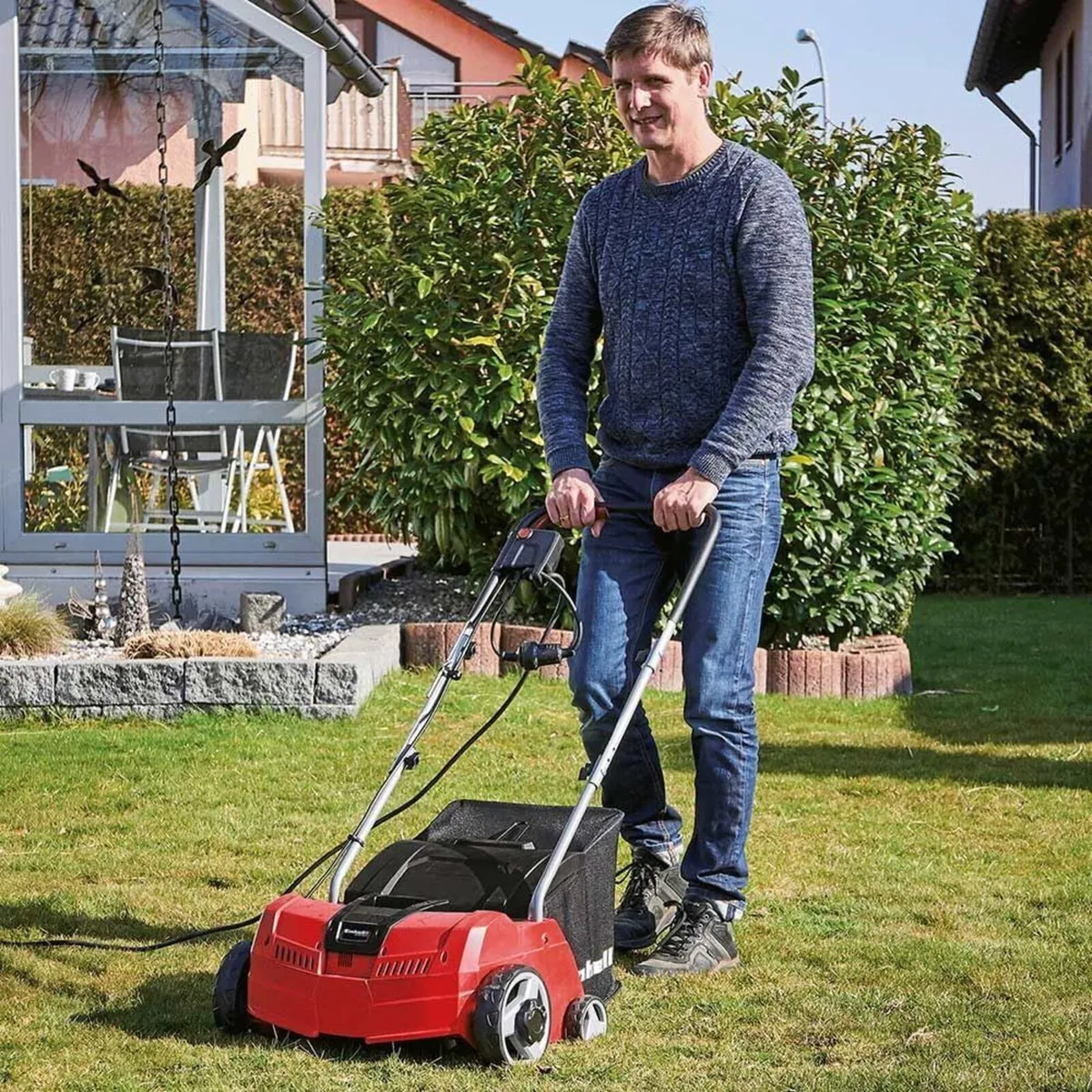 Electric Lawn Scarifier and Aerator 1200W 28L - Image 2