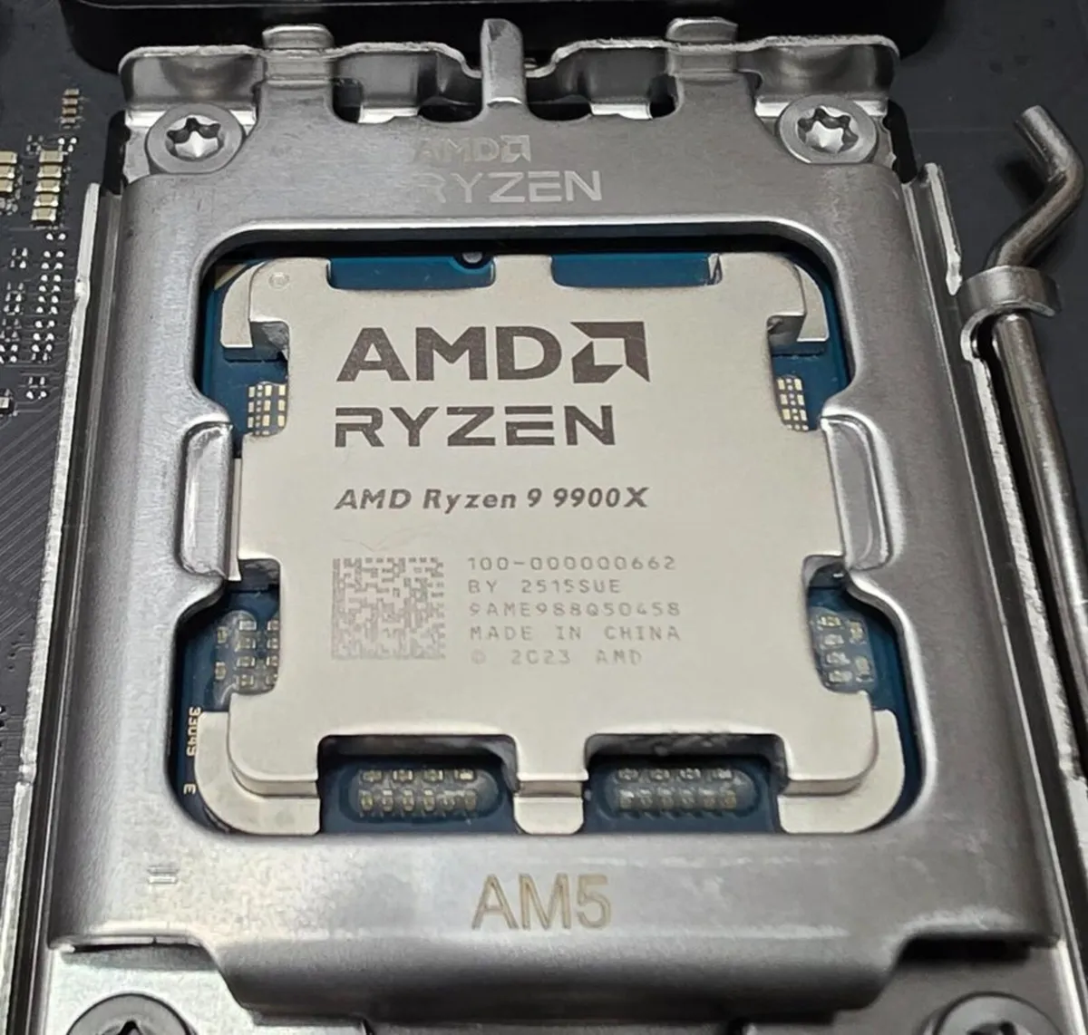 ASUS X870 + Ryzen 9 + 96GB DDR5 - Image 3