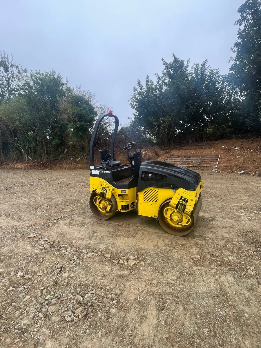 2006 bomag 120 roller - Image 2