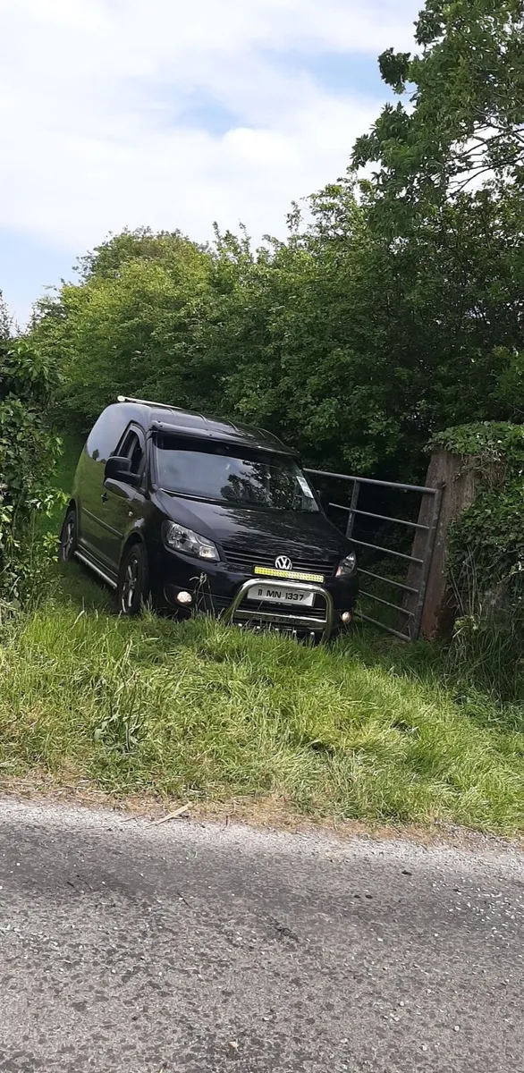 Vw Caddy Test & Tax - Image 1