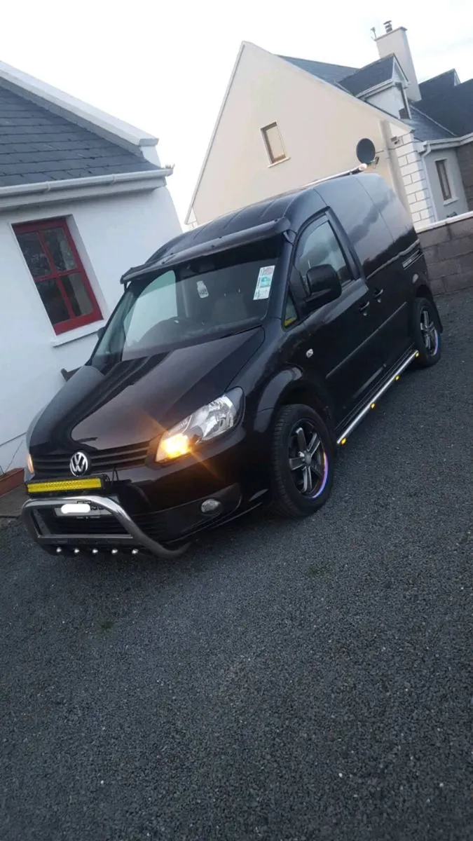 Vw Caddy Test & Tax - Image 2