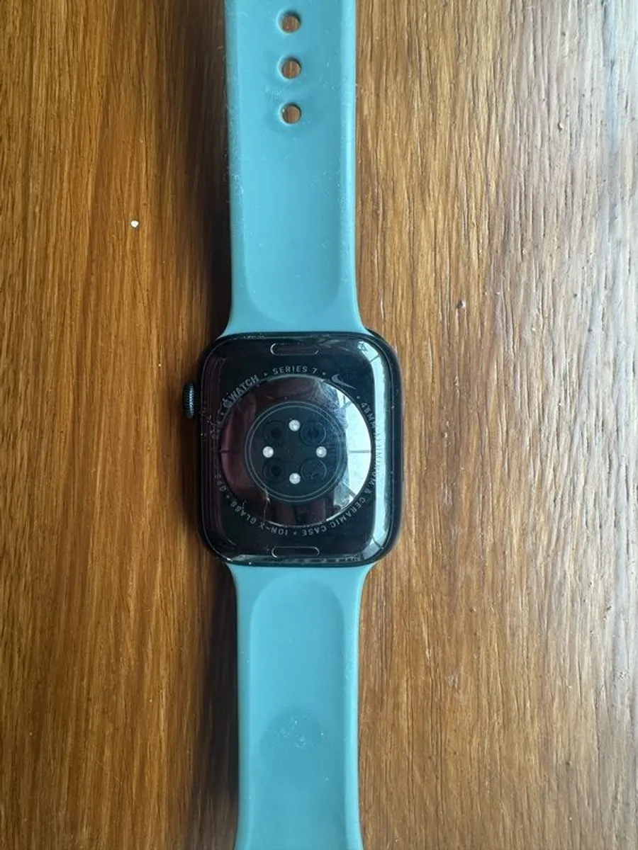 Apple Watch Series 7 - Image 2