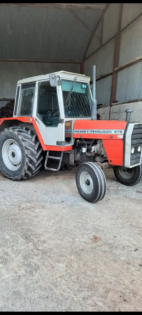 Massey Ferguson 675 - Image 1