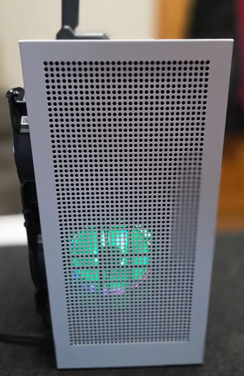 Pitbull Mini Ryzen 5 RTX 2070 Super Gaming PC - Image 2