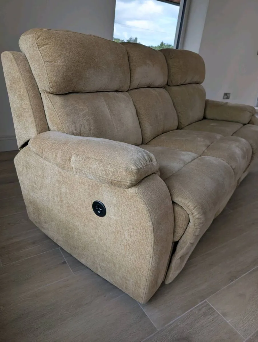Electric reclining sofa, 3 seater - Image 4