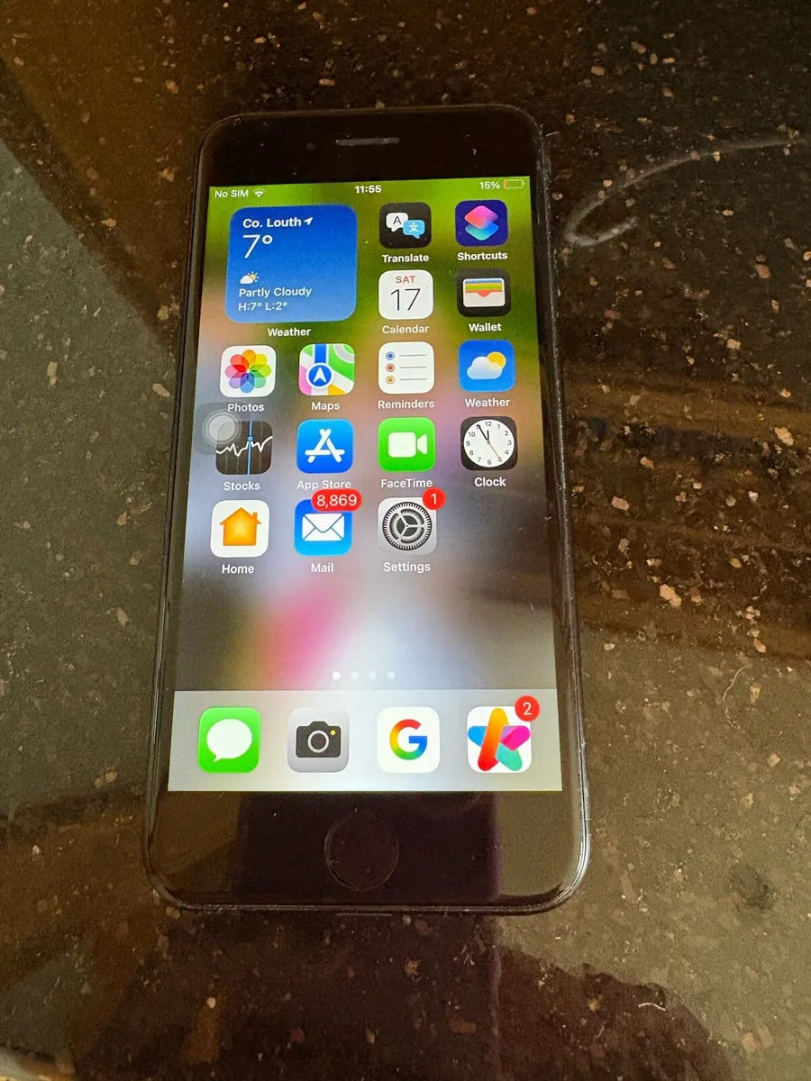 iPhone SE 2022 - Image 3