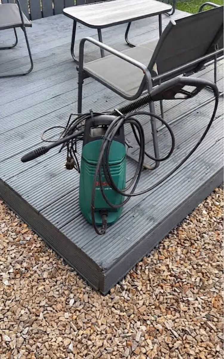 Bosch aquatek100 power washer