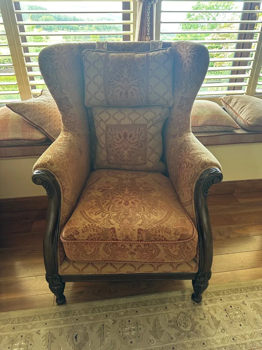 Queen Anne Chairs Pair - Image 2
