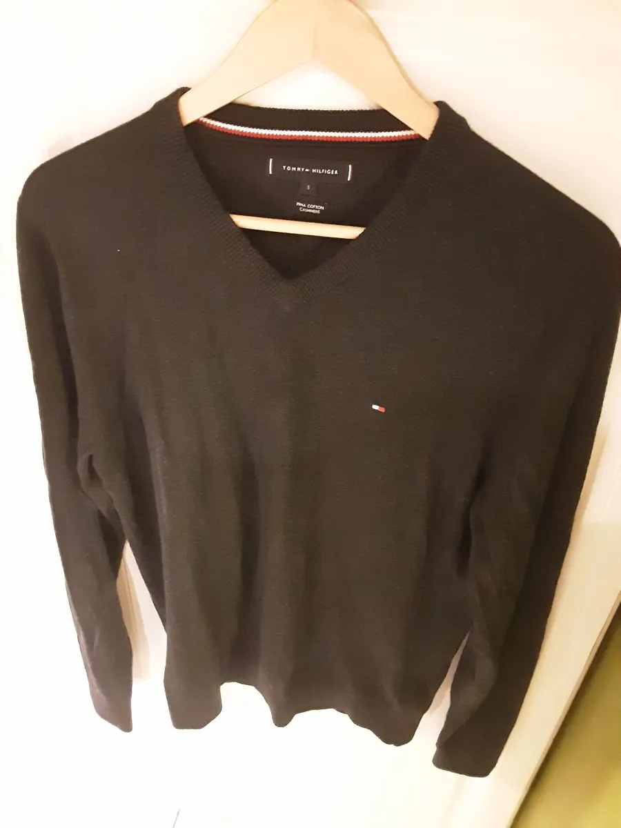 Mens Tommy hilfigher jumper - Image 2