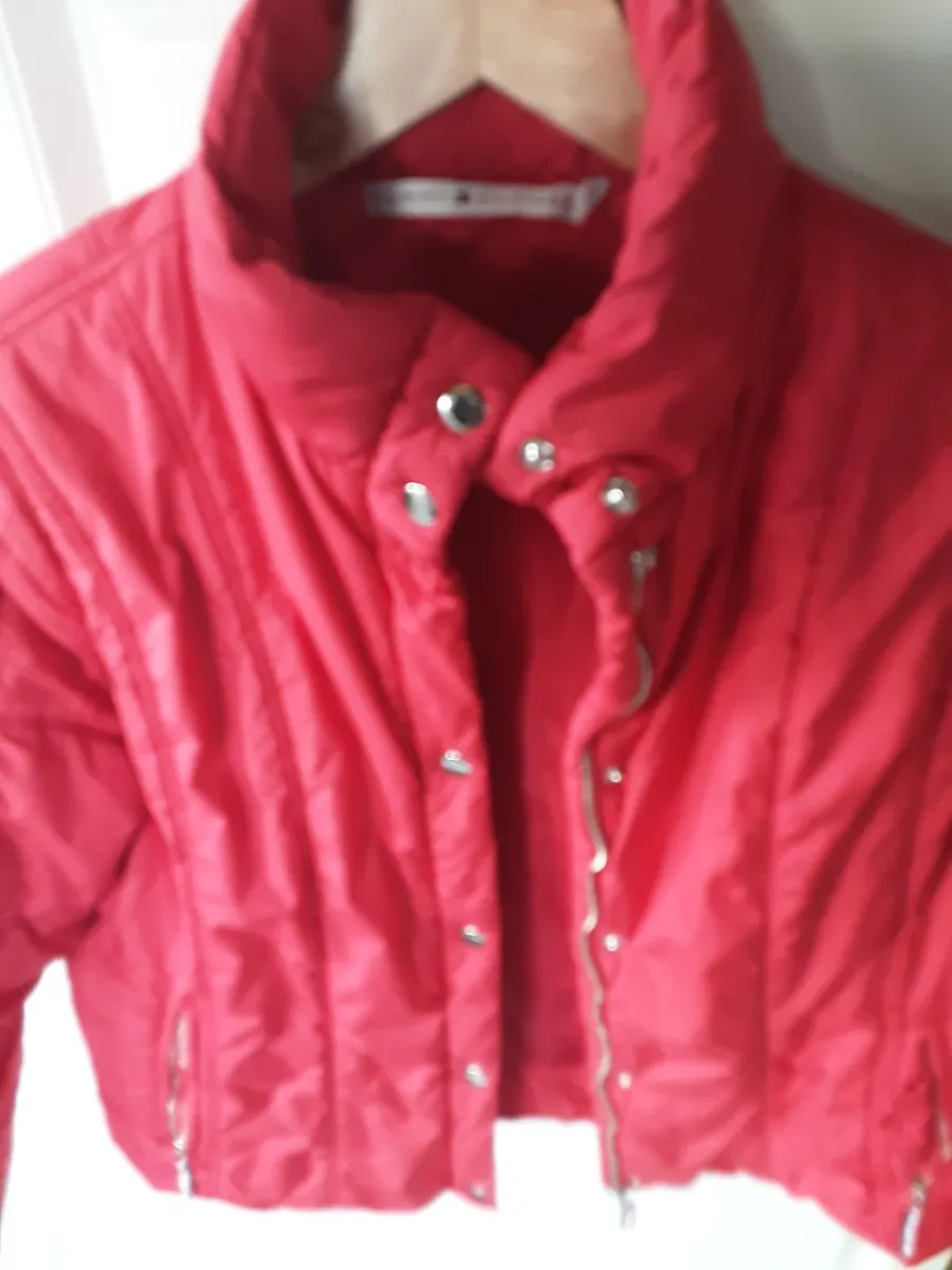 Ladies tommy hilfigher jacket - Image 2