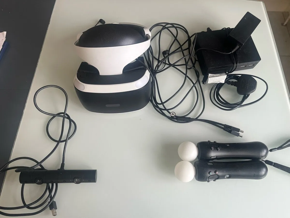 PS4 Battlefront Edition Console & VR Bundle - Image 1