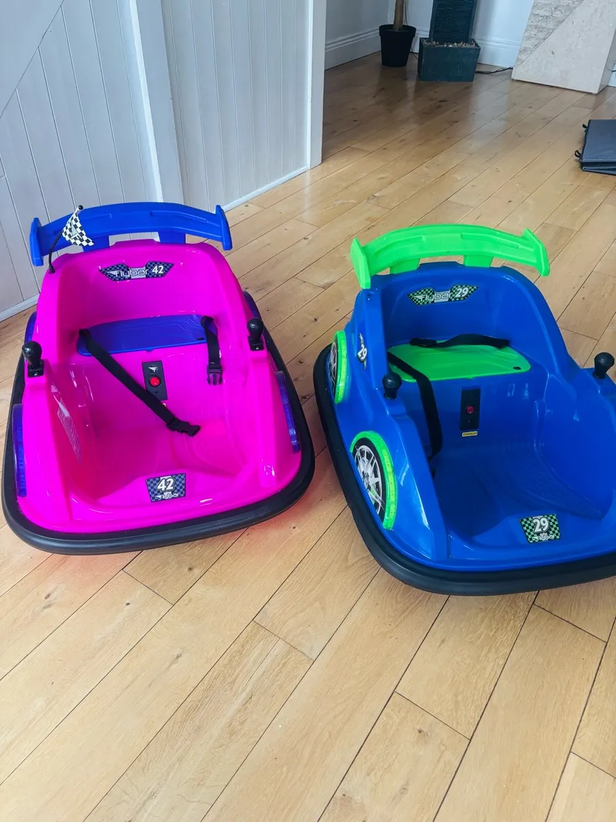 Kids bumper cars - Image 1