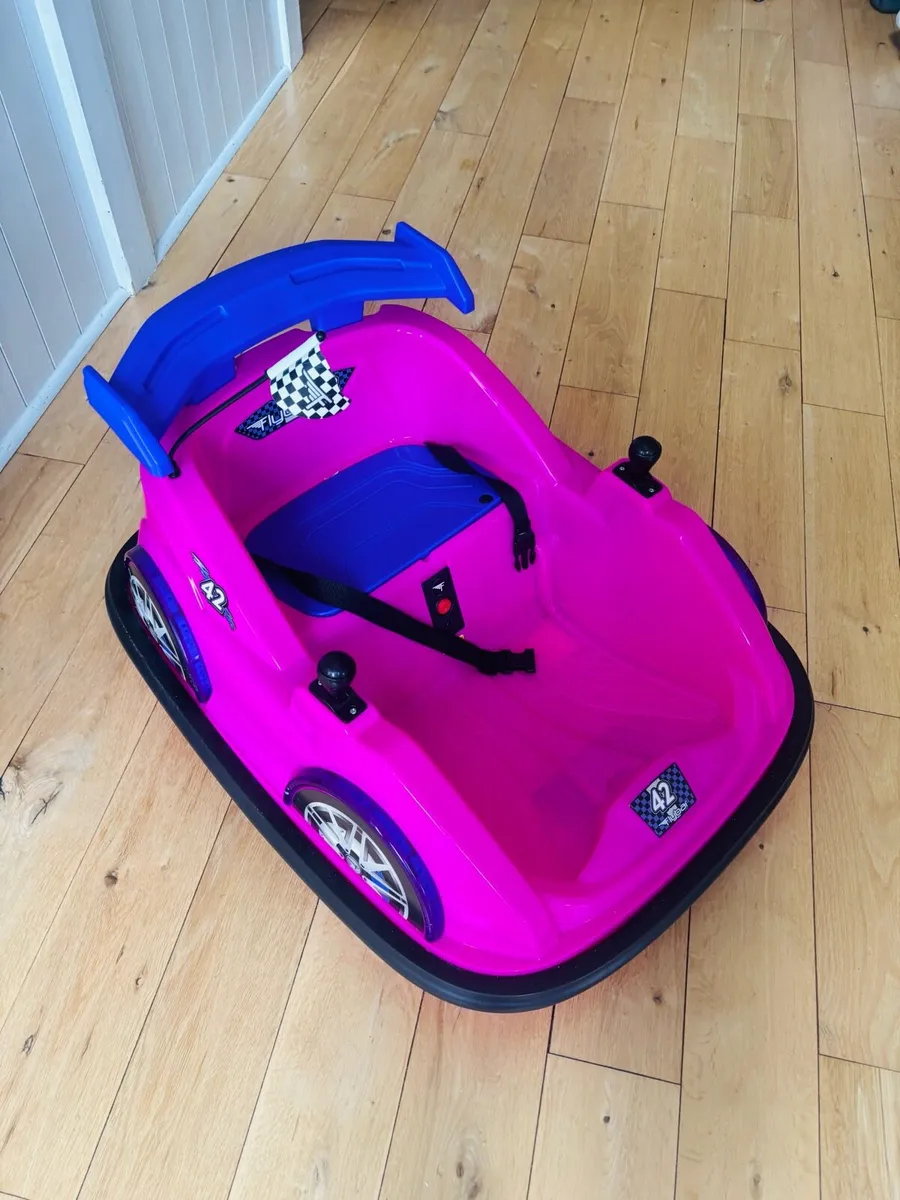 Kids bumper cars - Image 2