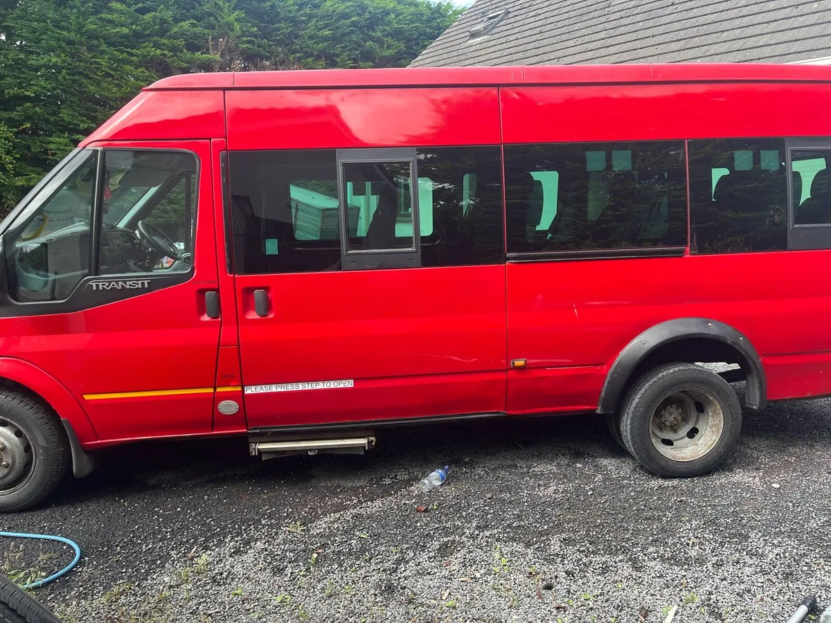 Ford Transit 2008 (16 seater Minibus) - Image 3