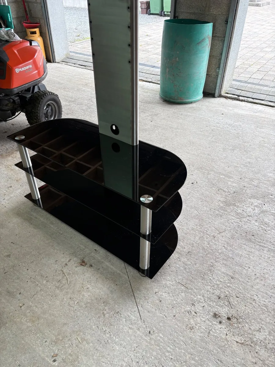 TV stand - Image 4