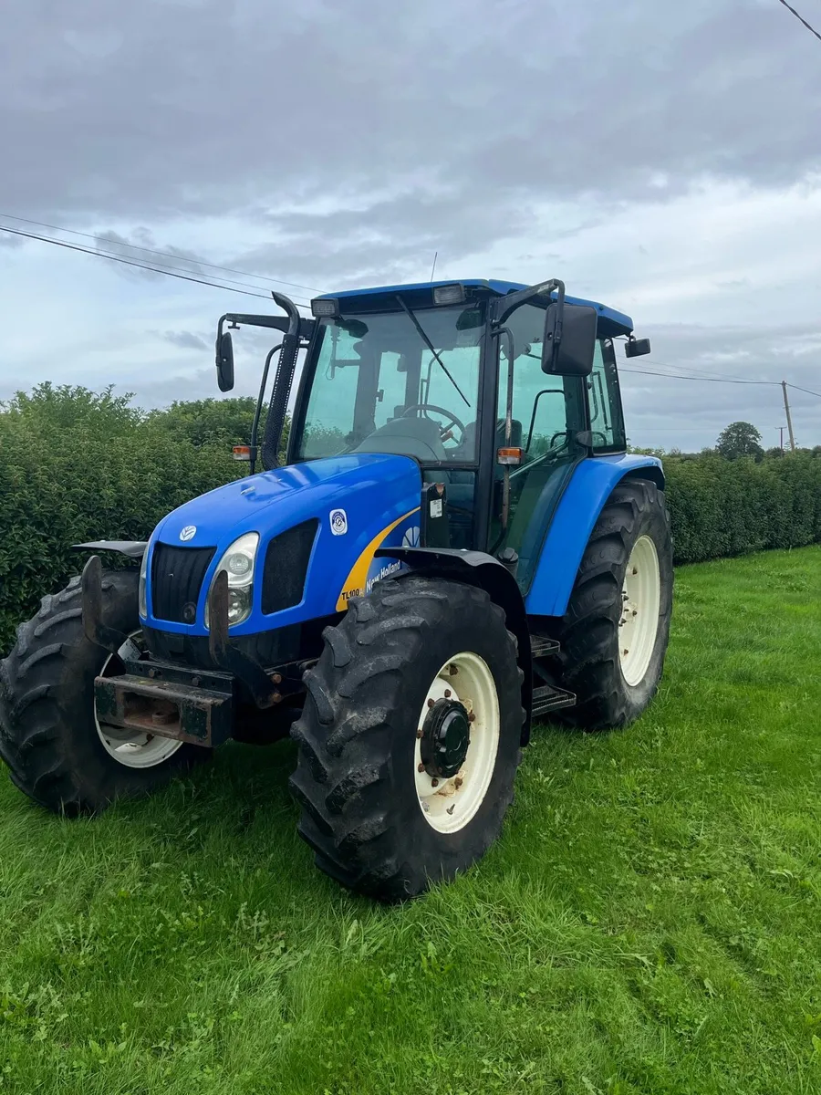 New Holland TL100A - Image 1
