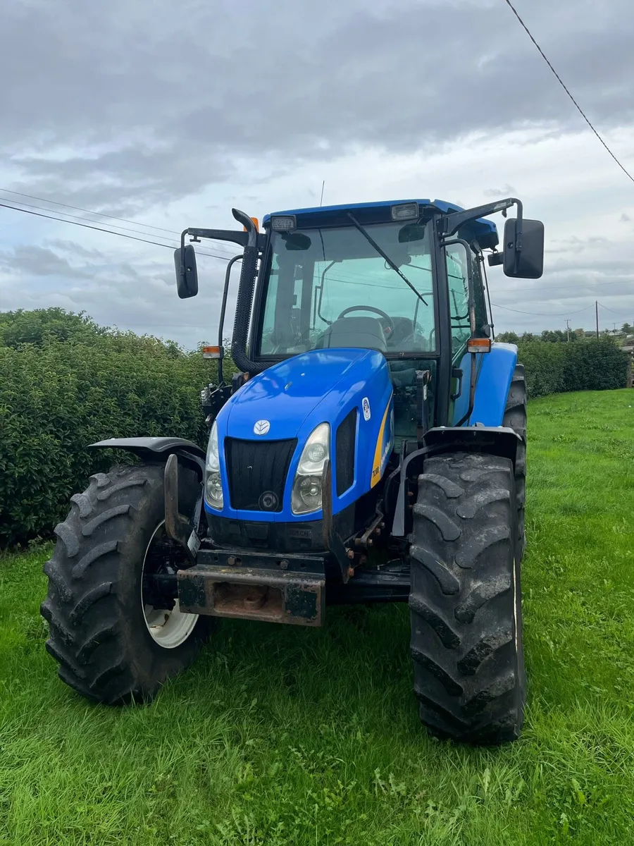 New Holland TL100A - Image 2