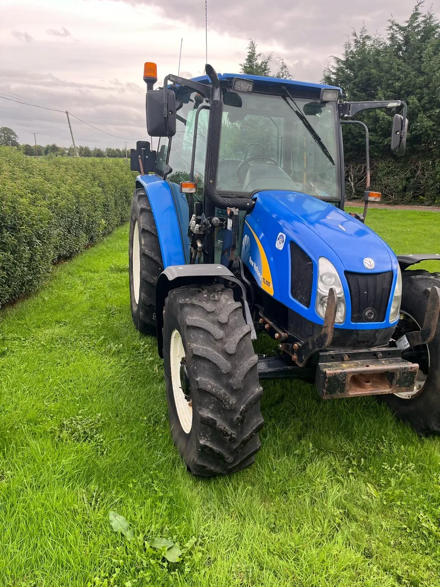New Holland TL100A - Image 3