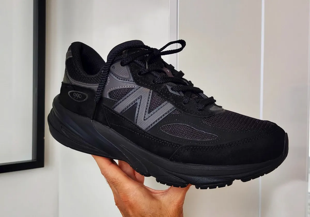 New Balance 990v6 Triple Black, size 43 (27.5 cm - Image 1