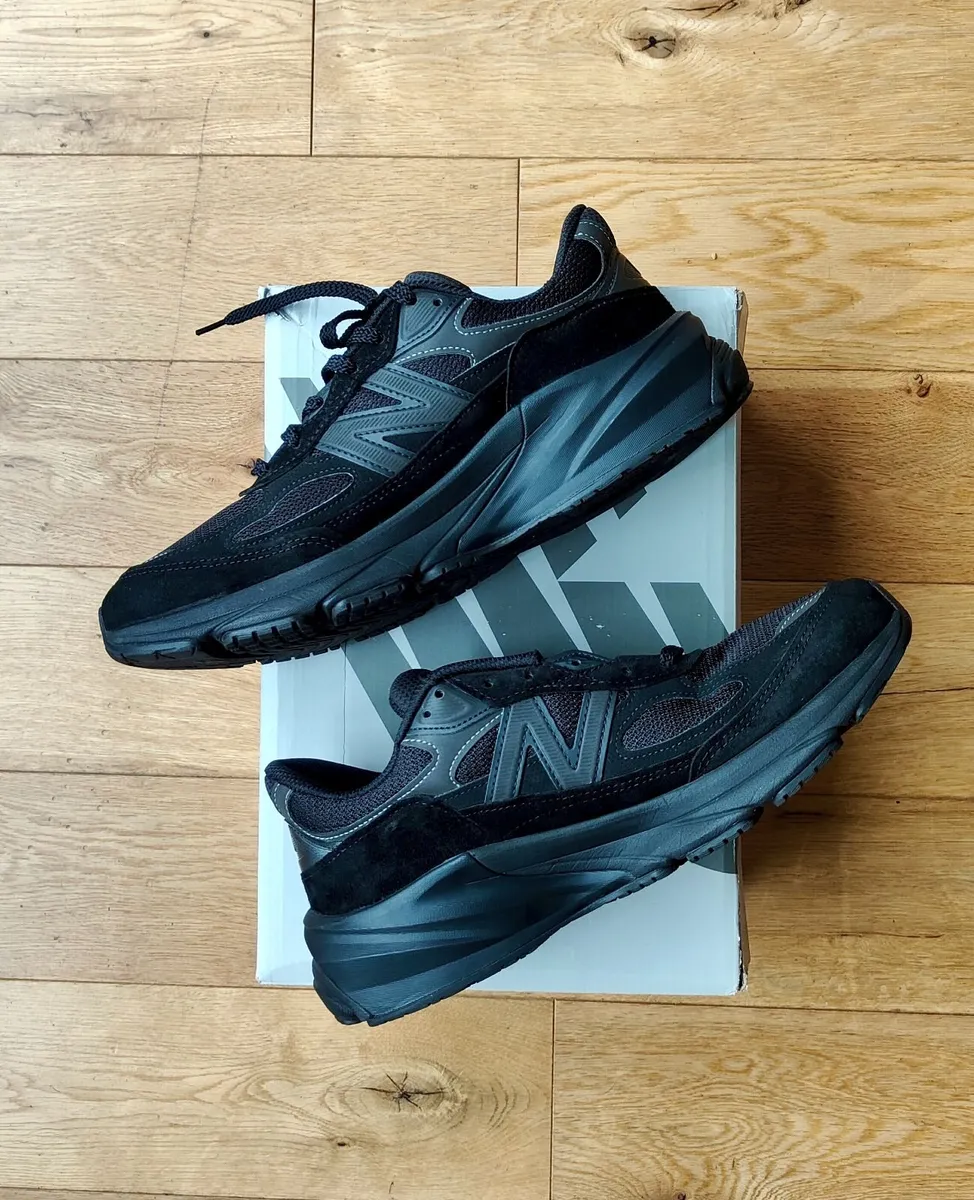 New Balance 990v6 Triple Black, size 43 (27.5 cm - Image 1