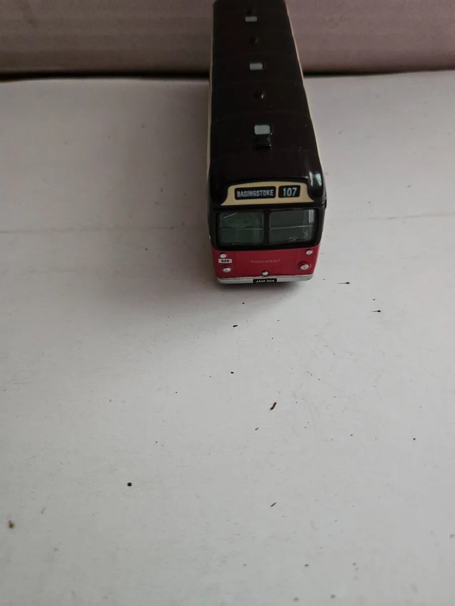 Corgi EFE Bus - Image 3